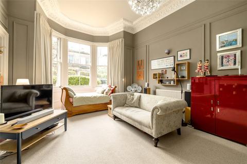 72 Inverleith Row, Edinburgh, EH3 5LT