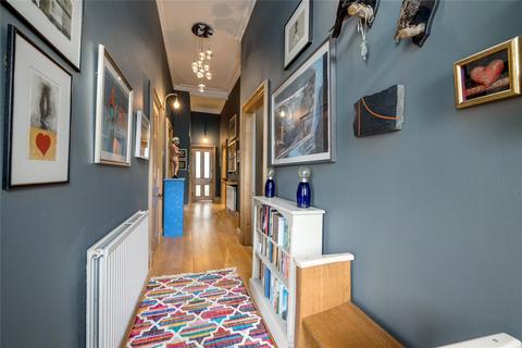 72 Inverleith Row, Edinburgh, EH3 5LT