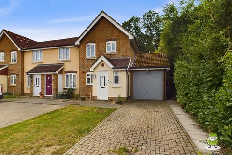4a Aghemund Close, Chineham, Basingstoke, RG24 8XP