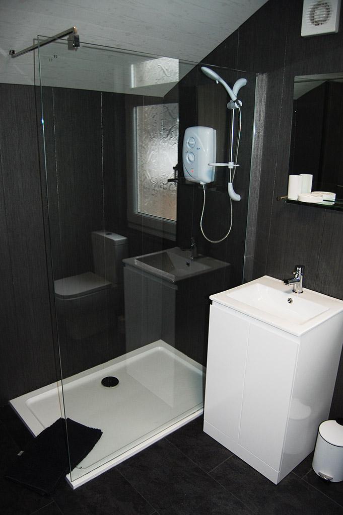 Bathroom 1.1