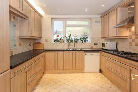 3 bedroom apartment for sale, Grove Road, Bournemouth, BH1