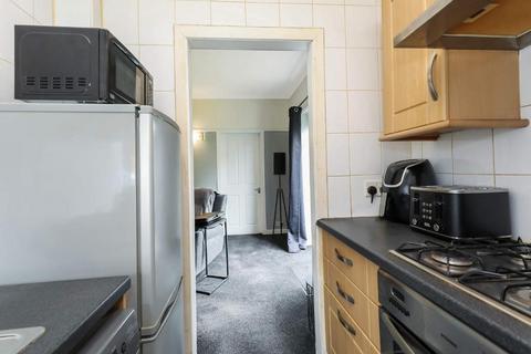 3 bedroom flat for sale, Gladsmuir Road, Hillington, G52 2JA