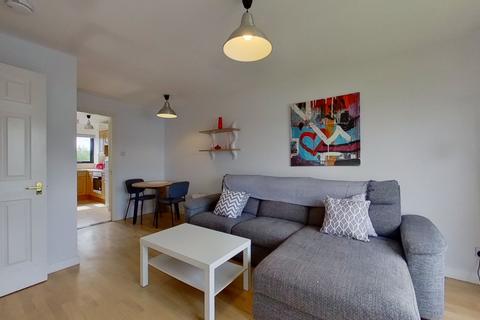 undefined, Mavisbank Gardens, Glasgow, G51