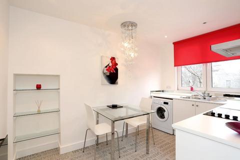 1 bedroom flat to rent, Thistle Lane, Top Floor, AB10