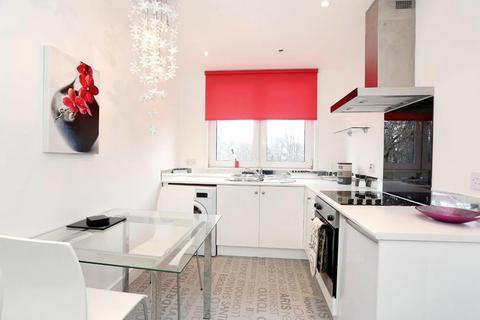 1 bedroom flat to rent, Thistle Lane, Top Floor, AB10