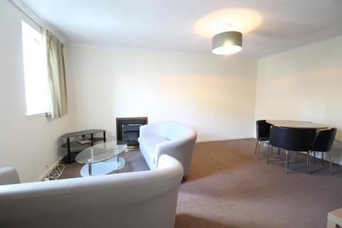 2 bedroom flat to rent, St Anne's Court, Jute Street, AB24