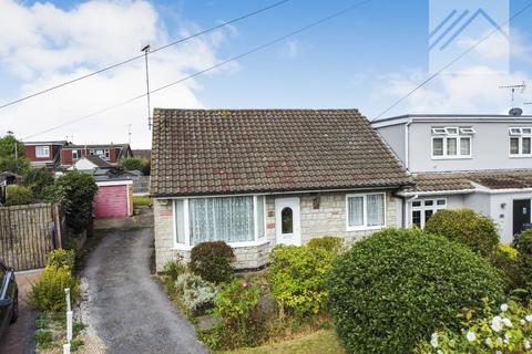 12 Larkfield, Corringham, Stanford-le-hope, SS17 9EA