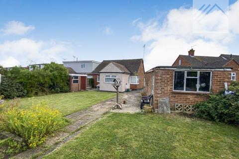 12 Larkfield, Corringham, Stanford-le-hope, SS17 9EA