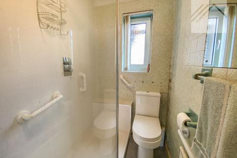 12 Larkfield, Corringham, Stanford-le-hope, SS17 9EA