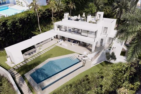 6 bedroom villa, Camojan, Marbella, Spain