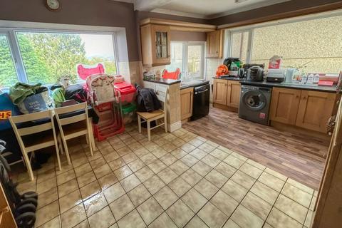 16 Cardonnel Road, Neath, SA10 6DE