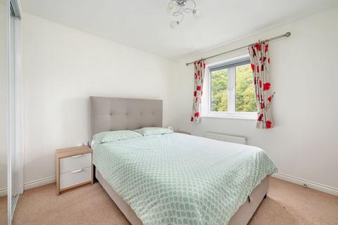 3 bedroom property for sale, Basswood Drive, Basingstoke RG24