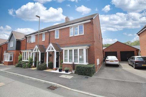 3 bedroom semi-detached house for sale, Harper Road, Southampton SO32