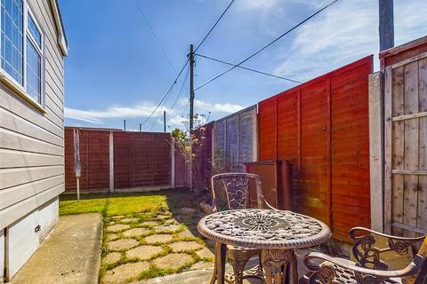 2 bedroom park home for sale, Solent Road, Hoburne Naish, Christchurch Road, New Milton, BH25