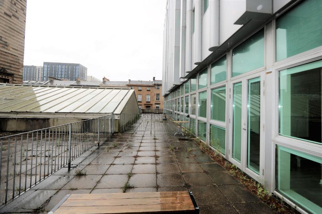 11 16881234728366.jp