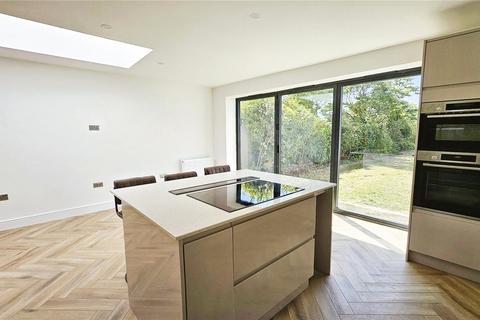233 Long Lane, Bexleyheath, DA7 5JB