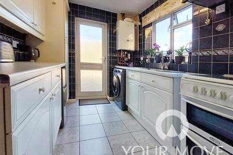 3 bedroom semi-detached house for sale, Pepper Hill, Gravesend DA11