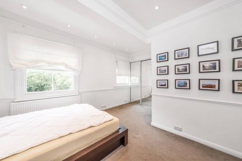 3 bedroom flat to rent, Goldhurst Terrace, South Hampstead, London, NW6