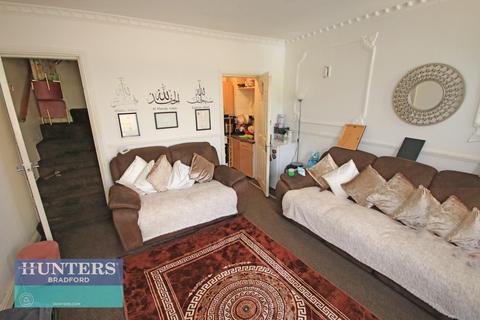 3 bedroom terraced house for sale, Wilmer Road Heaton, Bradford, West Yorkshire, BD9 4RX - SR