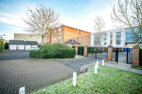 2 bedroom flat for sale, Bodiam Court, Maidstone, ME16