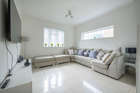 70 Beckenham Lane, Bromley, BR2 0DW