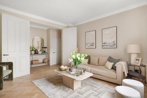 1 bedroom flat for sale, Courtfield Gardens, London SW5