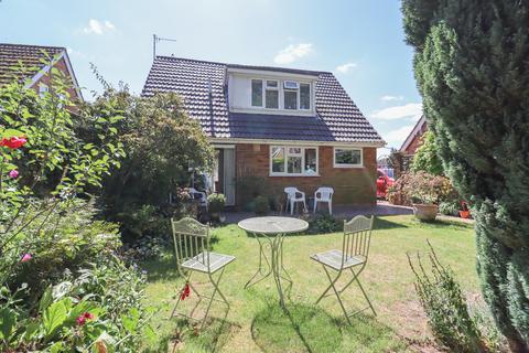 3 bedroom chalet for sale, Ford Avenue, North Wootton, King's Lynn, Norfolk, PE30