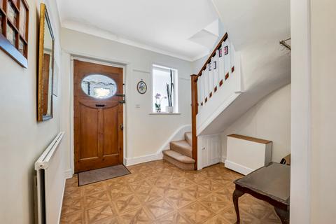 4 bedroom semi-detached house for sale, Bromley Avenue Bromley BR1