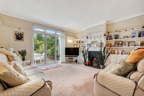 4 bedroom semi-detached house for sale, Bromley Avenue Bromley BR1