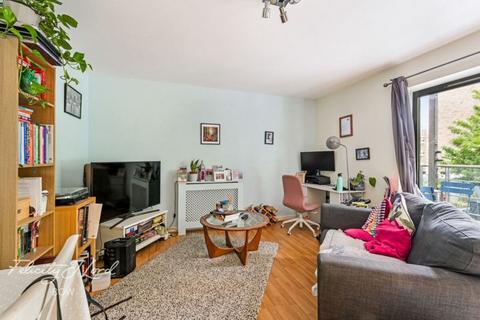 1 bedroom flat for sale, 117 Hamlets Way, LONDON