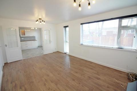 4 bedroom townhouse to rent, Limefield Brow, Bury BL9