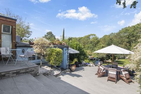 Oaklands Orange Tree Hill, Havering-atte-bower, Romford, RM4 1PB