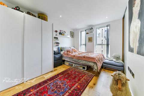 Giles Court, Tabernacle Gardens, London, E2
