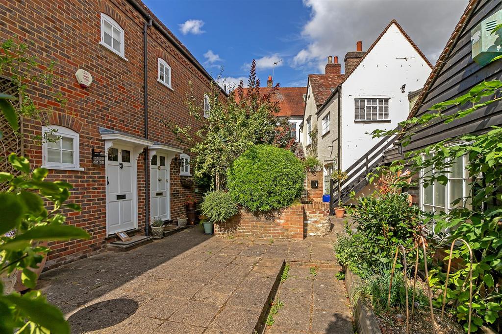 4 Abbey Mews-2.jpg