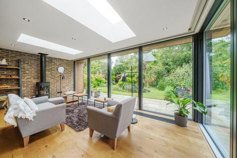 La Taniere Foxfields, West Chiltington, Pulborough, RH20 2JQ