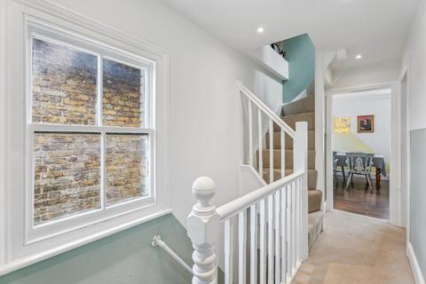 55a Park Road, Bushey, WD23 3EE
