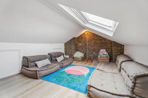 55a Park Road, Bushey, WD23 3EE