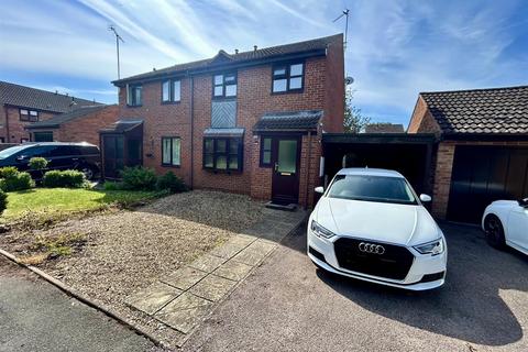 3 bedroom semi-detached house for sale, Wessington Drive, Hereford HR1