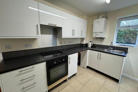 2 bedroom flat to rent, Turner Street, Town Centre, Swindon, SN1