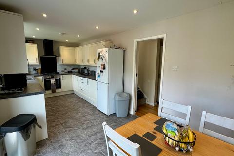 7 Spinney Grove, Hereford, HR1 1AY