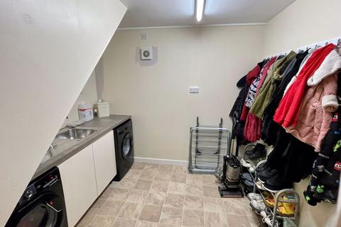 7 Spinney Grove, Hereford, HR1 1AY