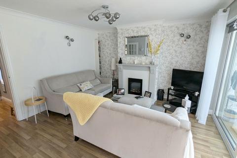 18 Fords Road, Shirley, Solihull, B90 1DU