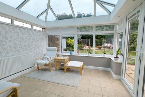 18 Fords Road, Shirley, Solihull, B90 1DU