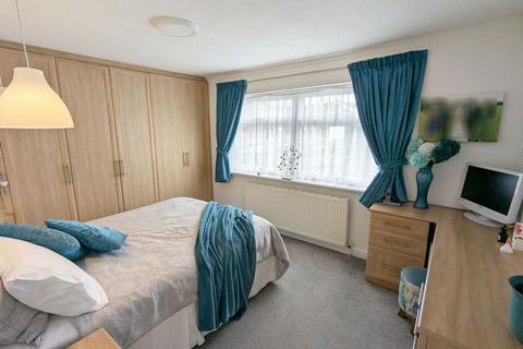 18 Fords Road, Shirley, Solihull, B90 1DU