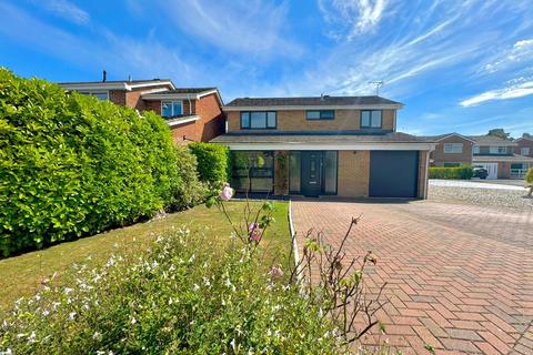 4 bedroom detached house for sale, Liden, Swindon SN3