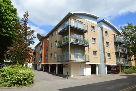 2 bedroom apartment for sale, Hersham Road, Walton-on-Thames, KT12