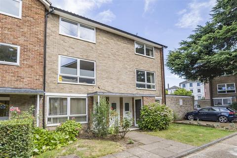 2 bedroom apartment for sale, Maple Road, Surbiton