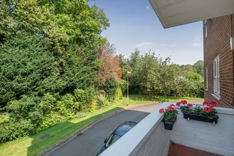 2 bedroom apartment for sale, Bulstrode Court, Gerrards Cross, Buckinghamshire, SL9