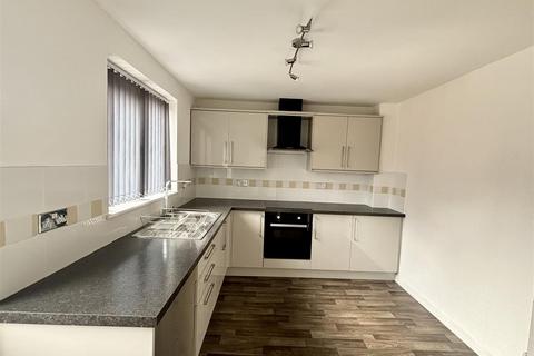 2 bedroom apartment to rent, Charnwood Court, Coalville LE67