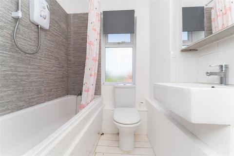 67 Bordars Road, London, W7 1AL